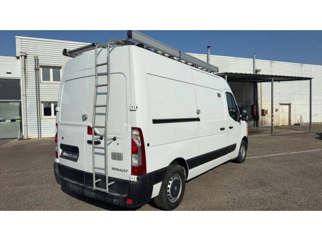 Renault Master image 2