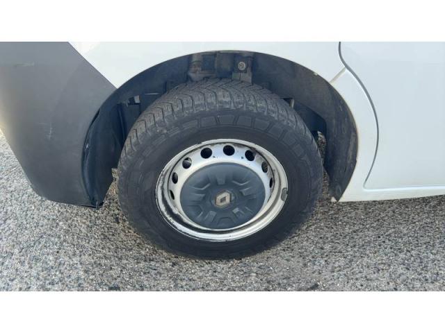 Renault Master image 8