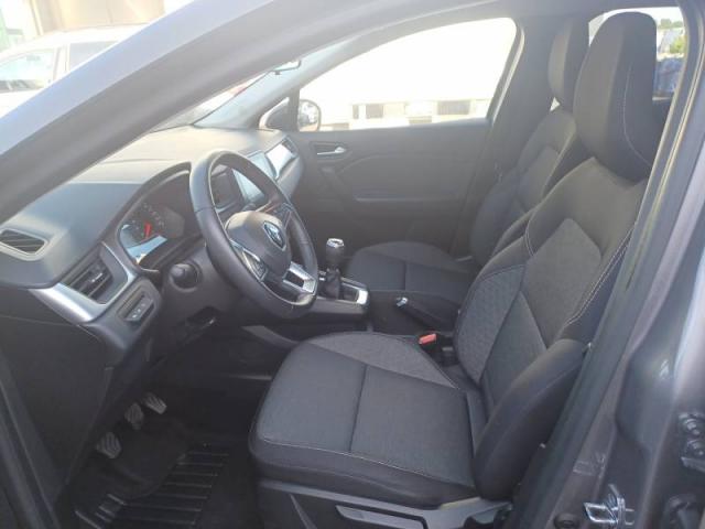 Renault Captur image 8