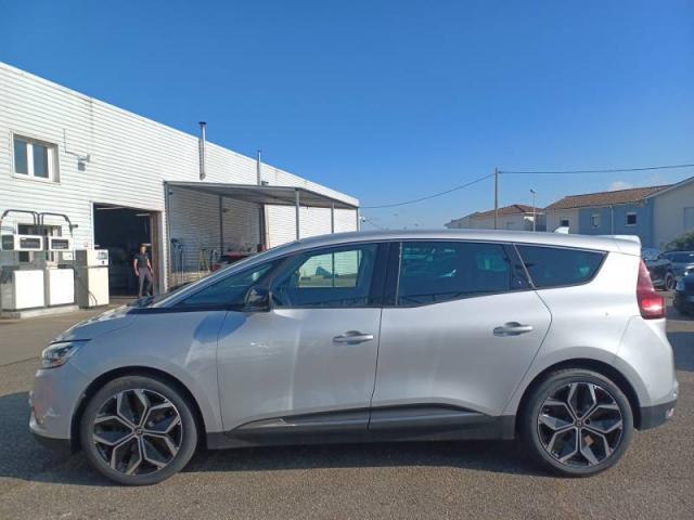Renault Grand Scénic image 1