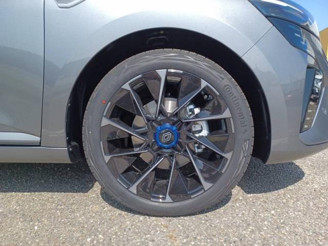 Renault Clio image 8