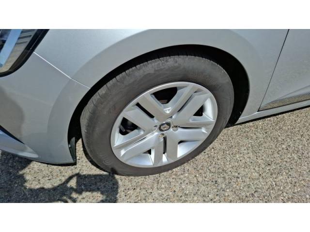Renault Clio image 9