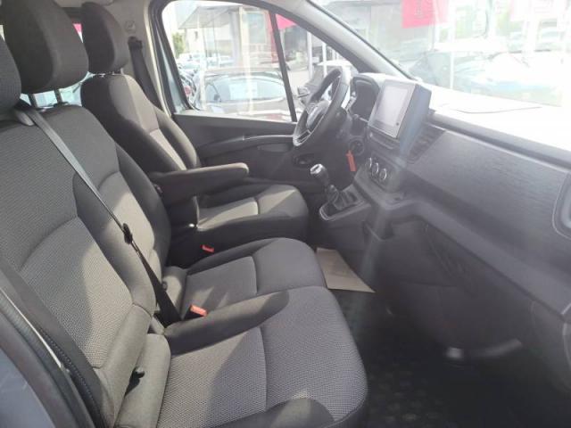 Renault Trafic image 7