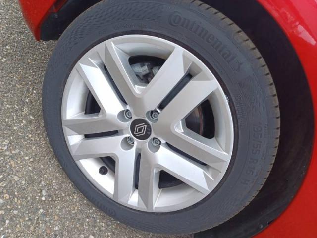 Renault Clio image 1