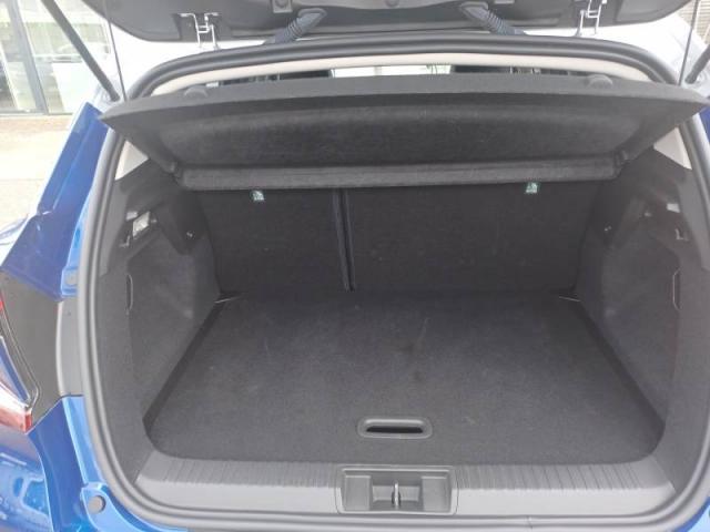 Renault Captur image 8