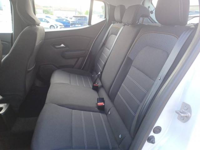 Dacia Sandero image 2
