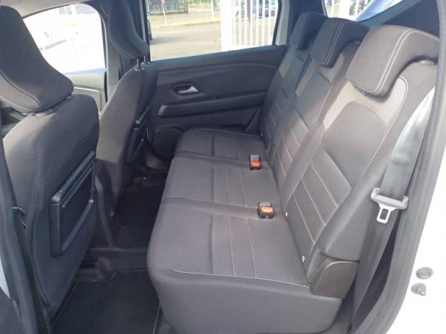 Dacia Jogger image 6