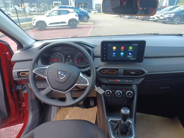 Dacia Sandero image 1
