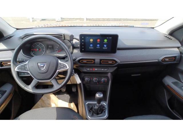 Dacia Sandero image 1