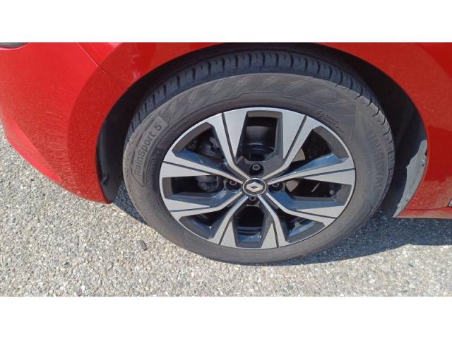 Renault Clio image 8