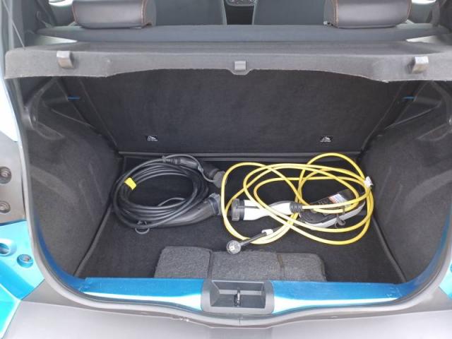 Dacia Spring image 2