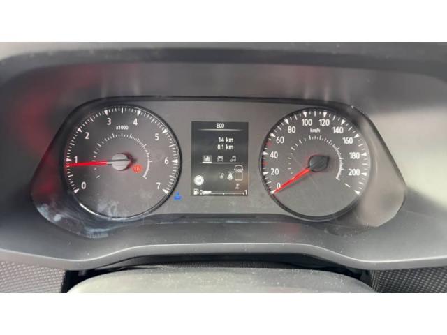Renault Trafic image 3