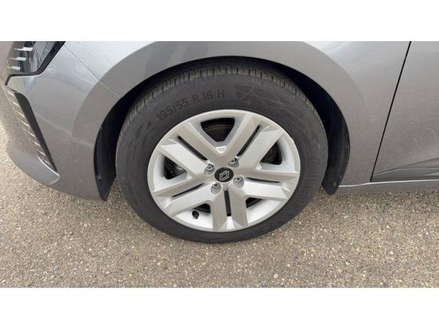 Renault Clio image 1