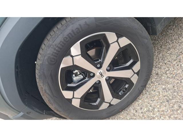 Dacia Duster image 4