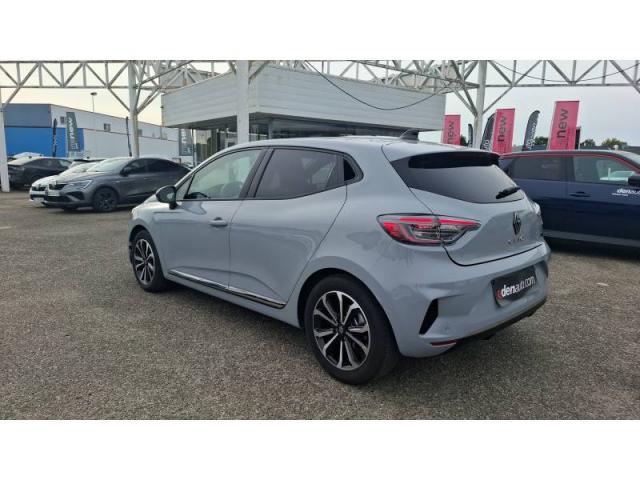 Renault Clio image 2