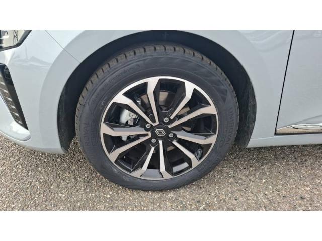 Renault Clio image 1