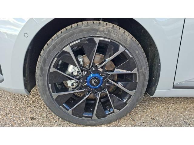 Renault Clio image 6