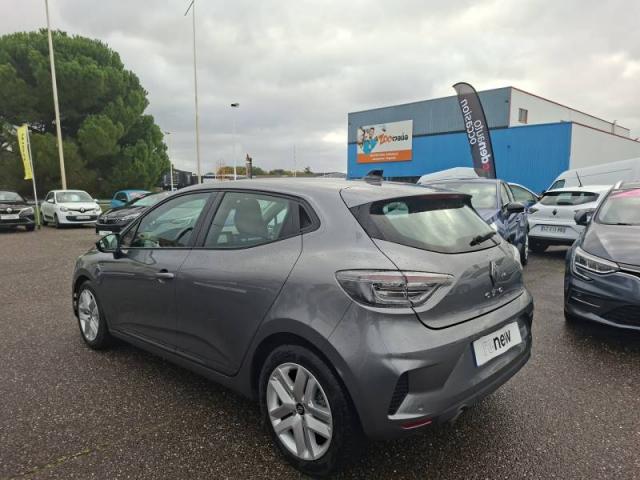 Renault Clio image 2