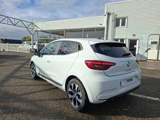 Renault Clio image 9