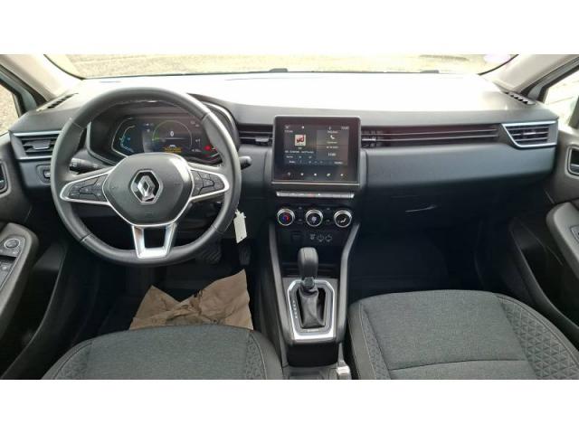 Renault Clio image 6
