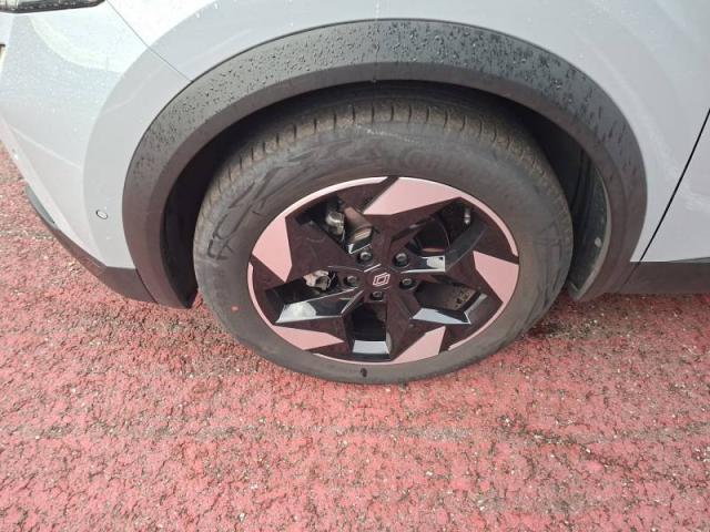 Renault Captur image 2