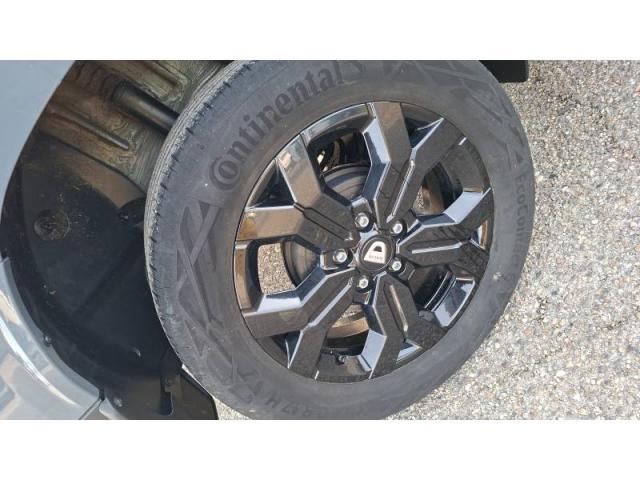 Dacia Duster image 8