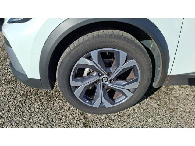 Renault Captur image 9