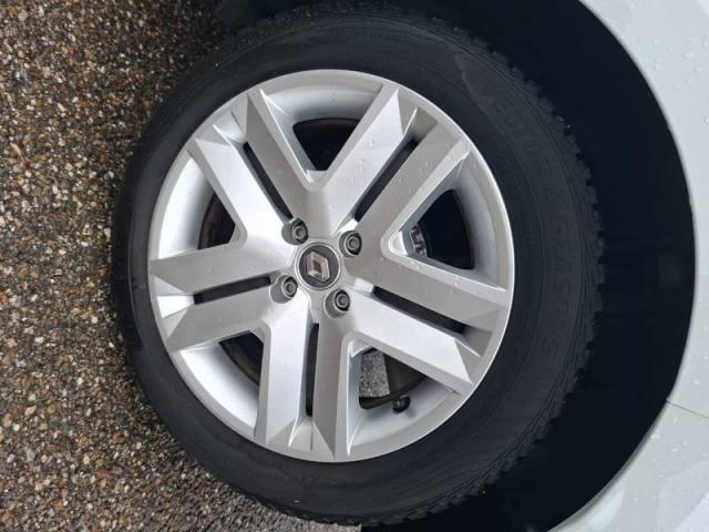 Renault Clio image 8