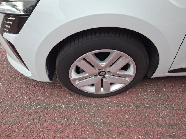 Renault Clio image 4