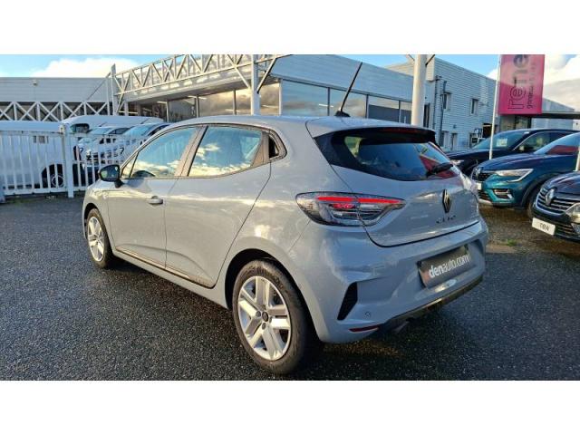 Renault Clio image 2