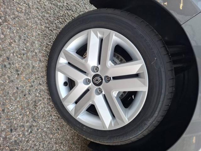 Renault Clio image 6