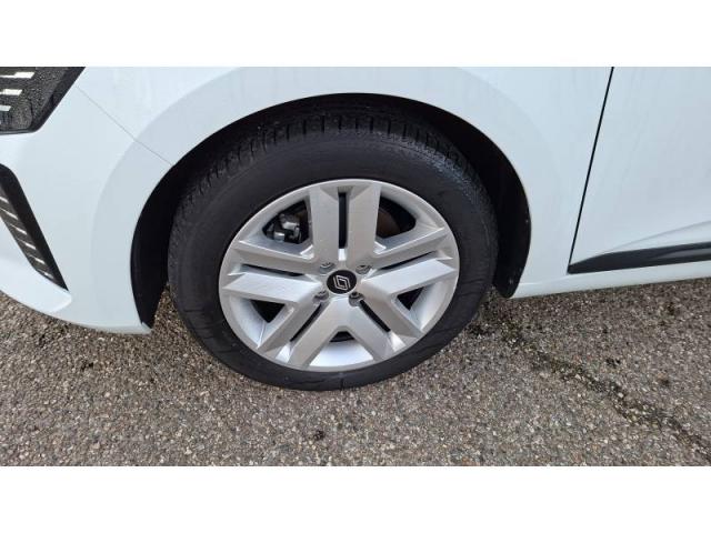 Renault Clio image 8