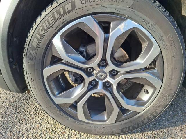 Renault Captur image 2