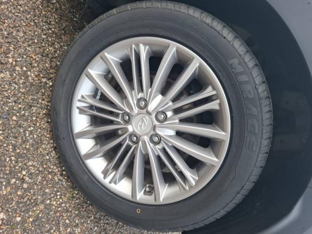 Hyundai Kona image 9