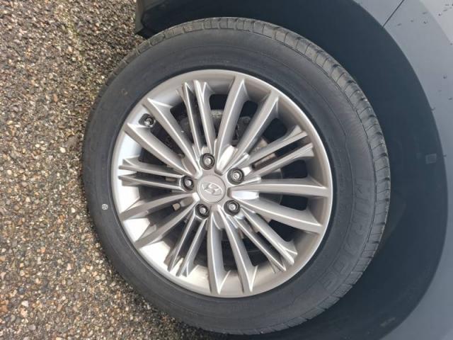 Hyundai Kona image 6