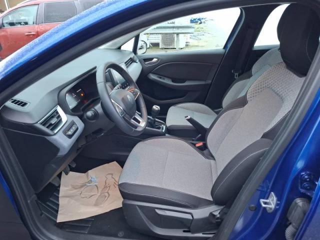 Renault Clio image 8