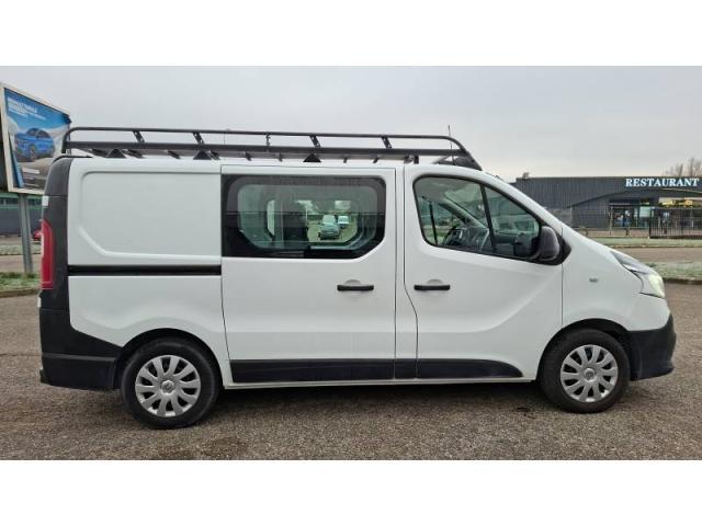 Renault Trafic image 8