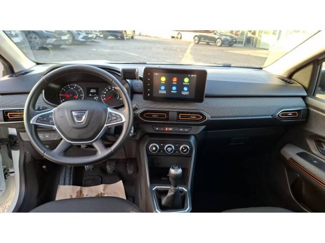 Dacia Sandero image 8