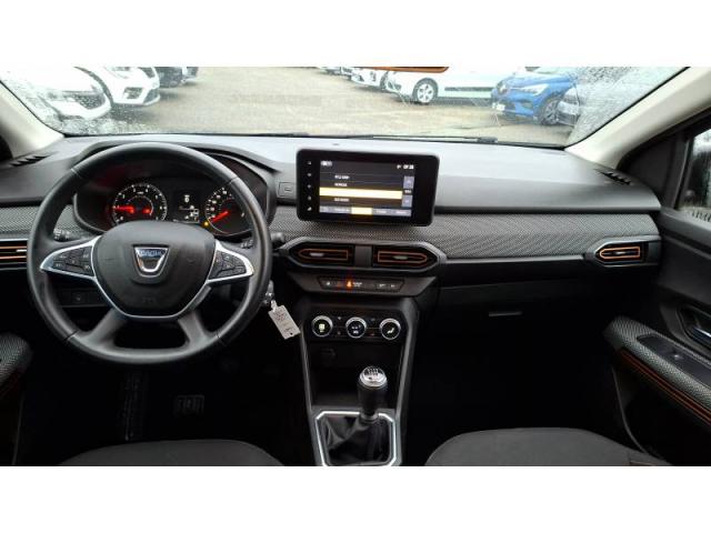 Dacia Sandero image 8