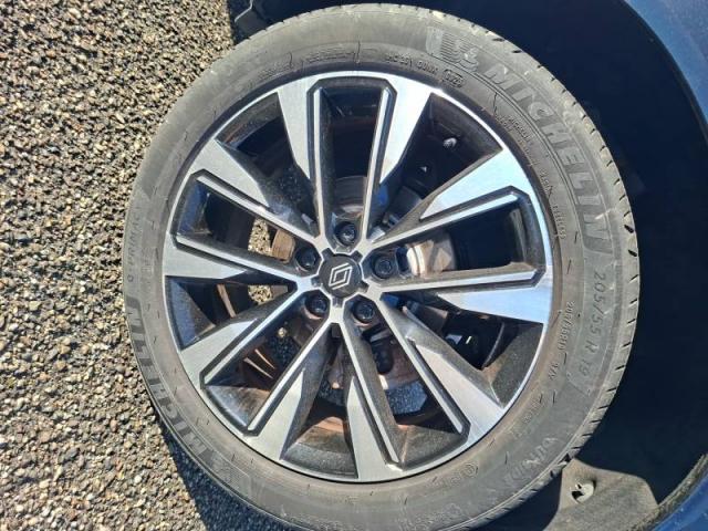 Renault Austral image 8