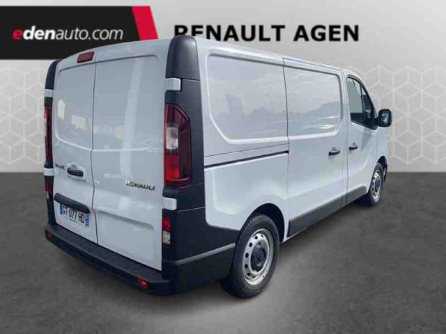 Renault Trafic image 2