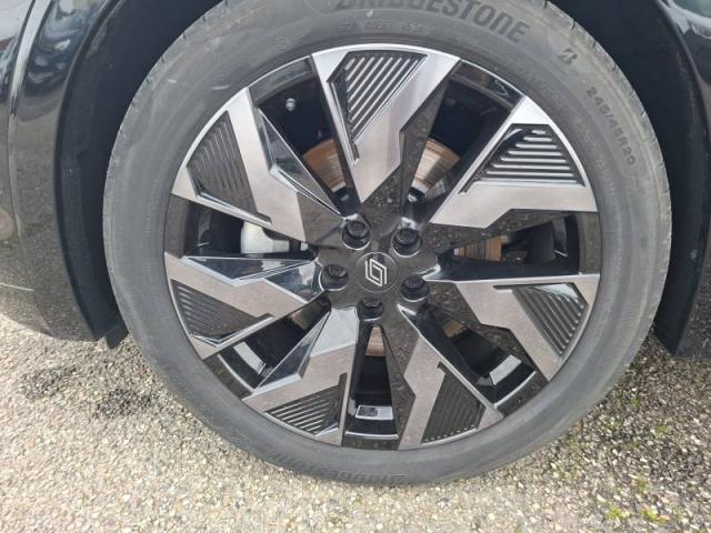 Renault Rafale image 8