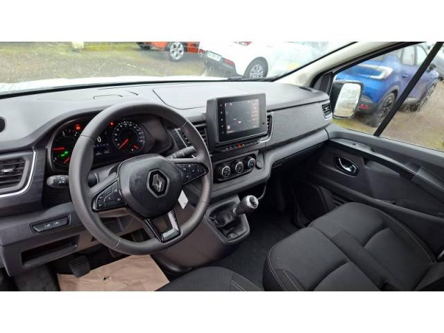 Renault Trafic image 7