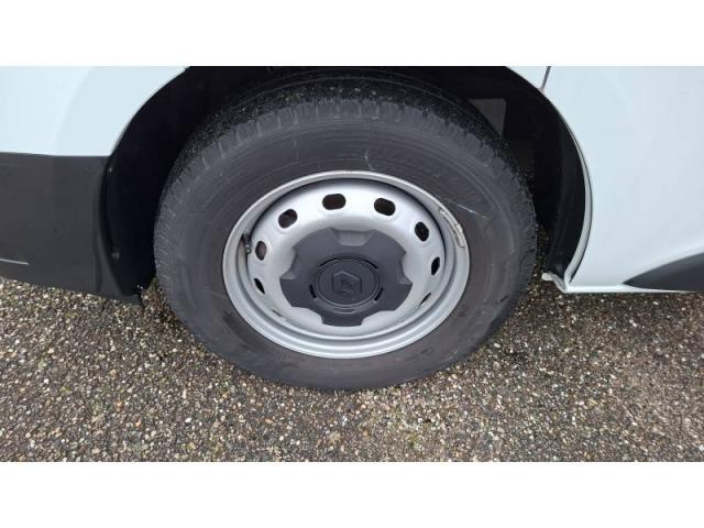 Renault Trafic image 8