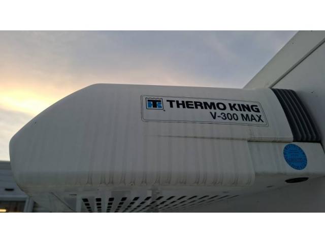 Renault Master image 2