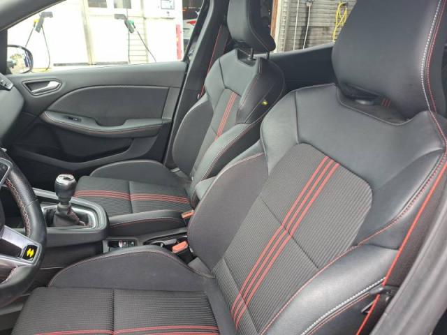 Renault Clio image 2