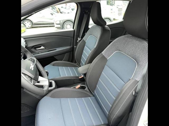 Dacia Sandero image 3