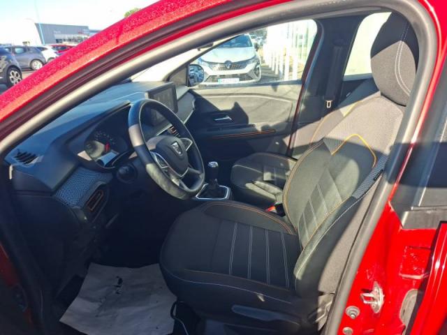 Dacia Sandero image 2