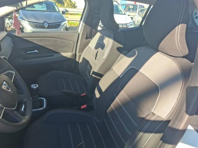 Dacia Sandero image 3