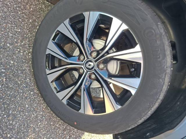 Renault Captur image 2